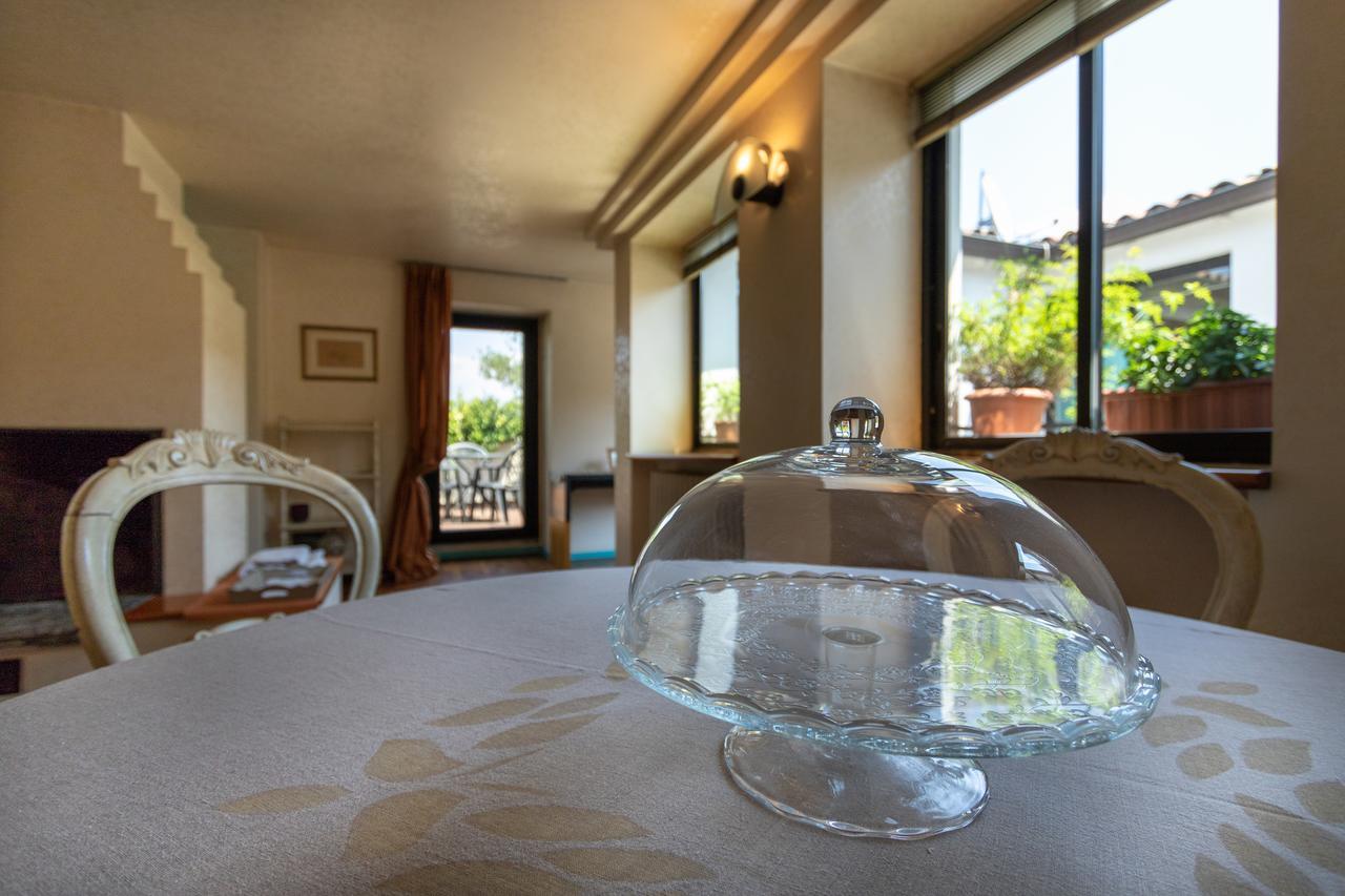 Attico Di Charme Bed & Breakfast Verona Exterior foto