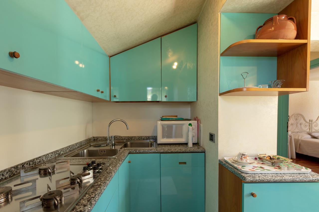 Attico Di Charme Bed & Breakfast Verona Exterior foto